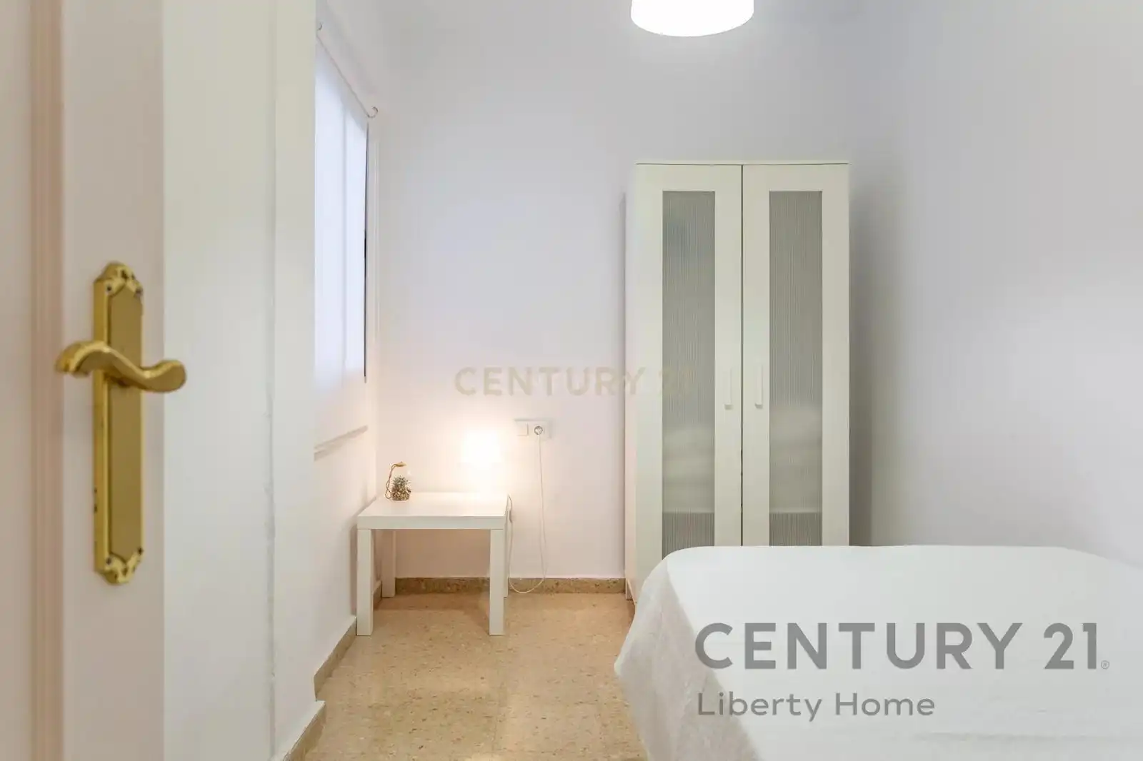 Habitación de Apartamento de alquiler en Valencia