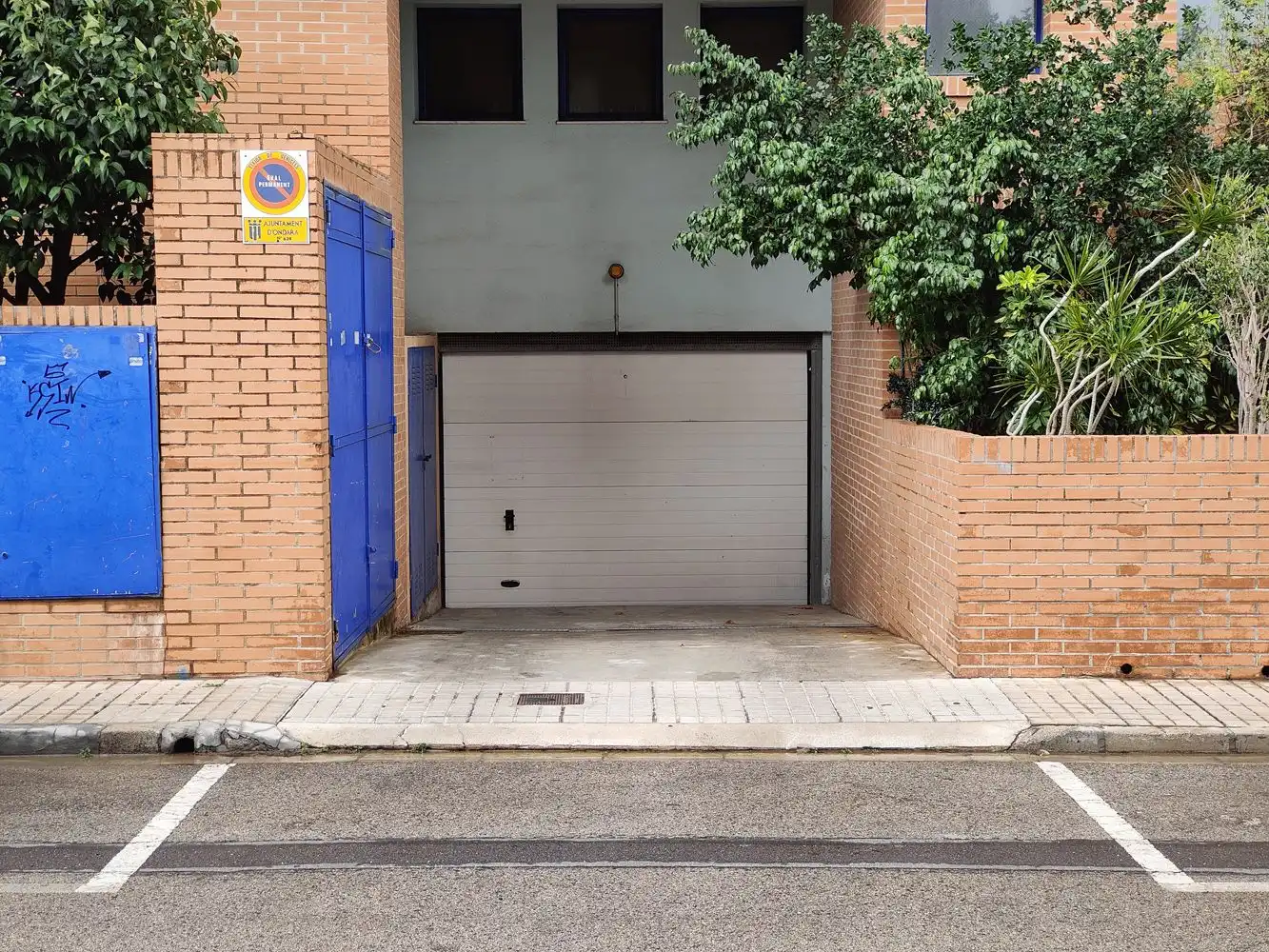 Parkplatz von Garage zum Verkauf in Ondara