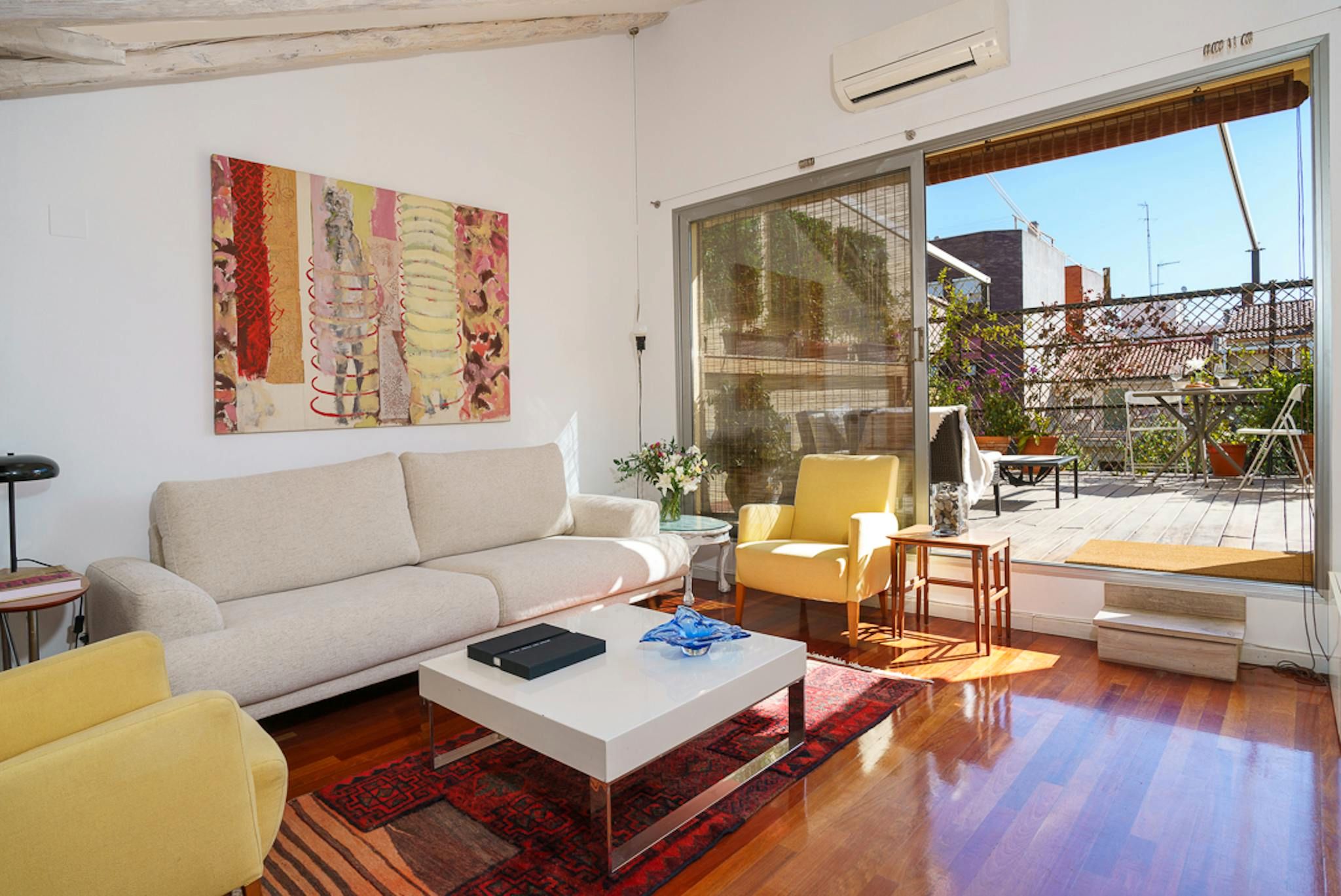 Pis de lloguer a N/A, Trafalgar