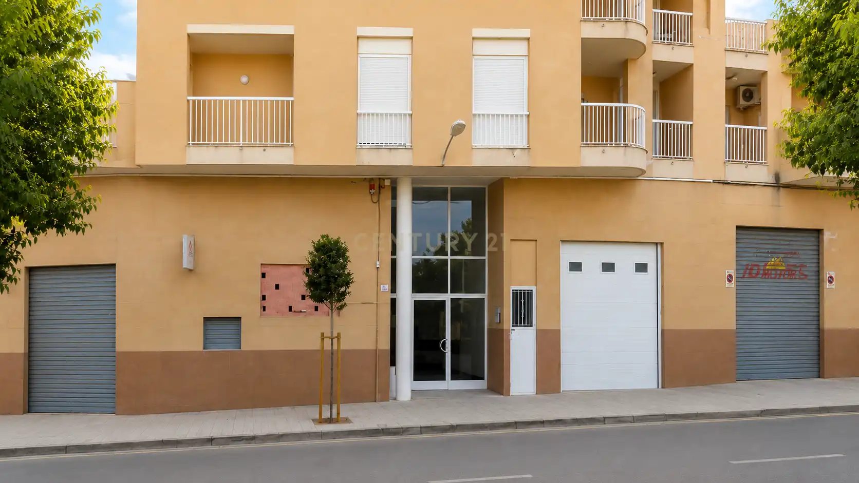 Vista exterior de Oficina en venta en Ontinyent con Aire acondicionado y Alarma