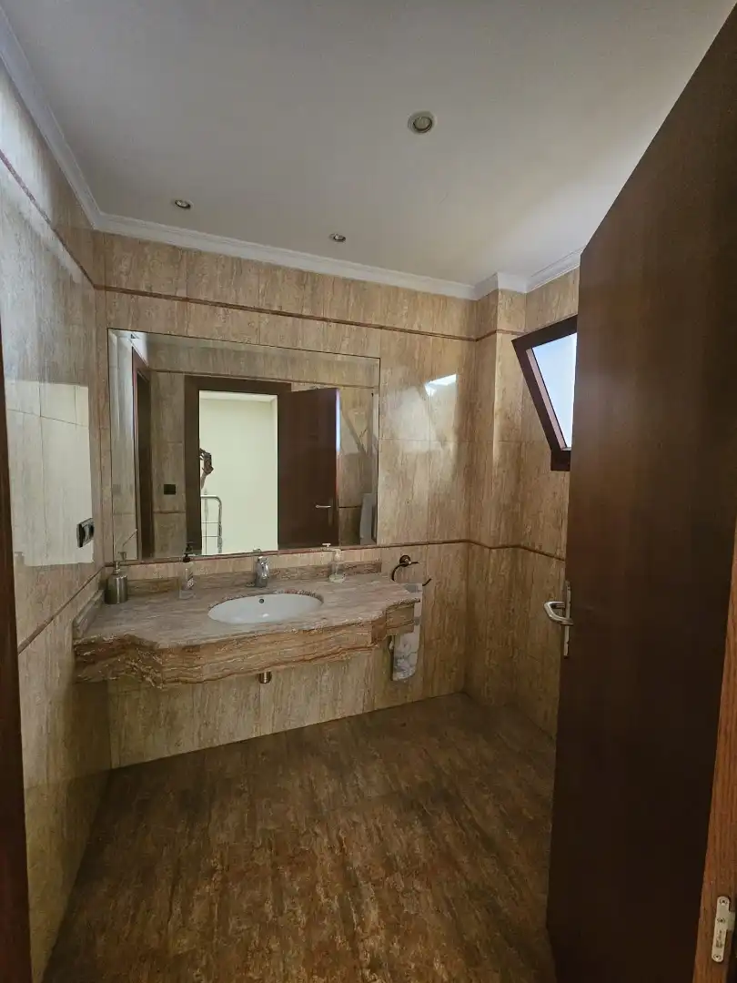 Baño de Nave industrial de alquiler en Antequera
