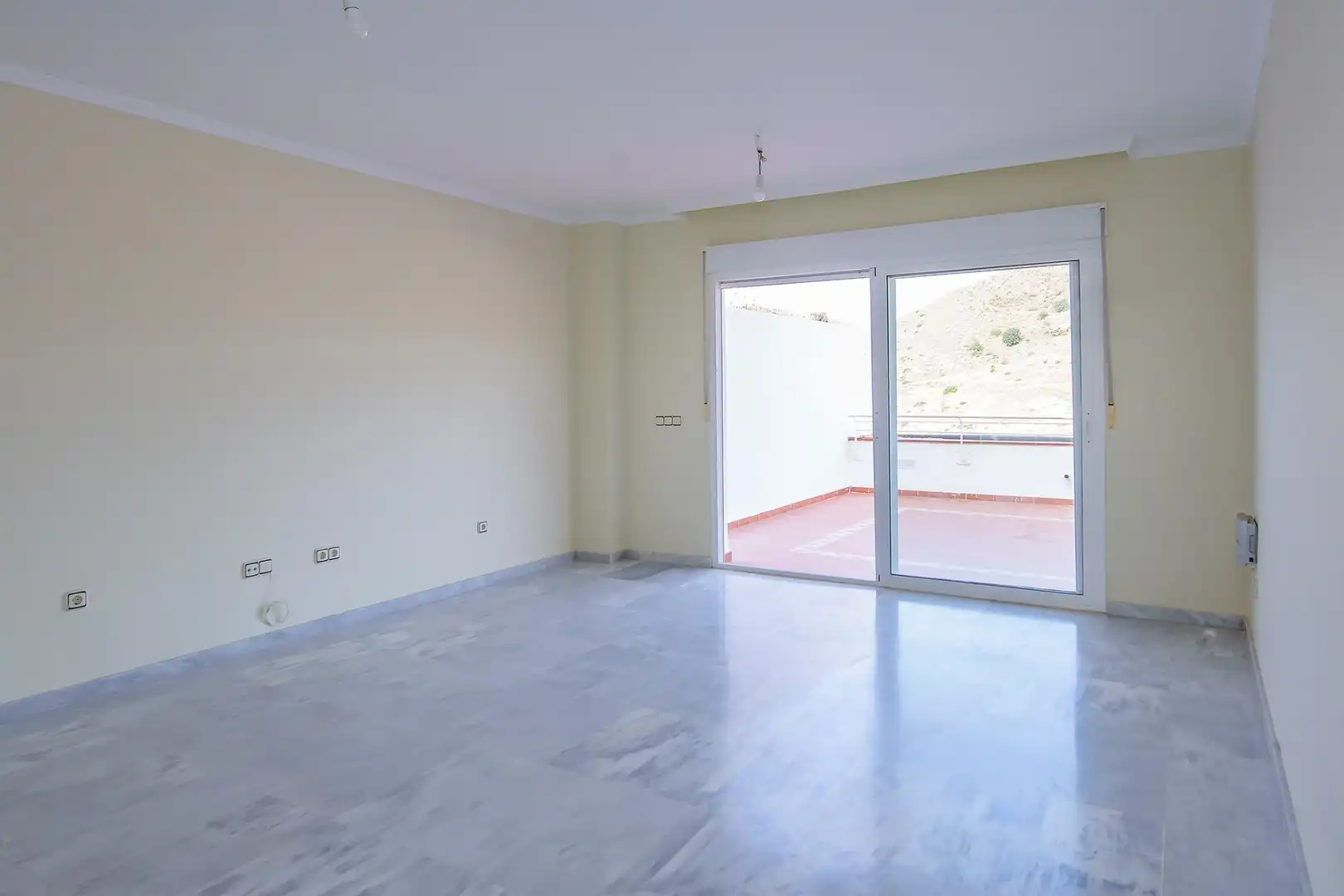 Piso en venta en Carboneras con Jardín privado, Terraza y Piscina comunitaria