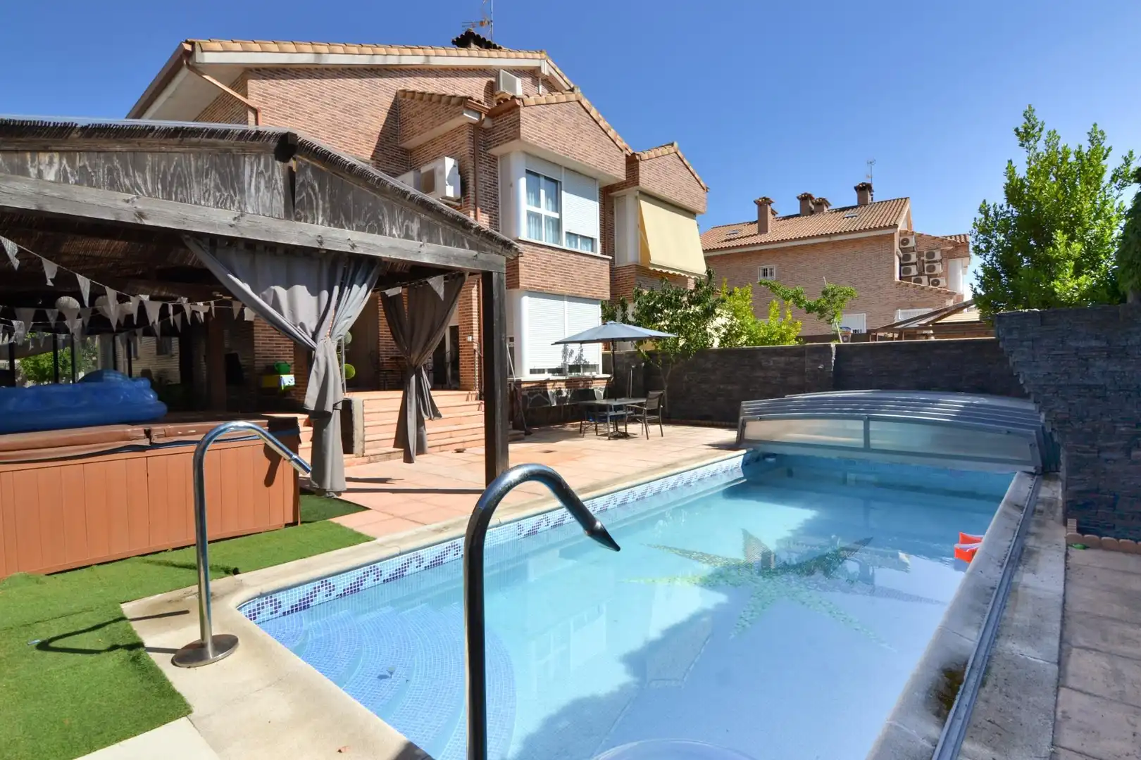 Swimming pool of Detached homes for sale in Griñón  with Heating, Private garden and Terrace