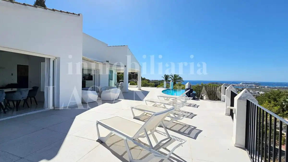 Casa amb piscina en venda a Jesús, imagen 2