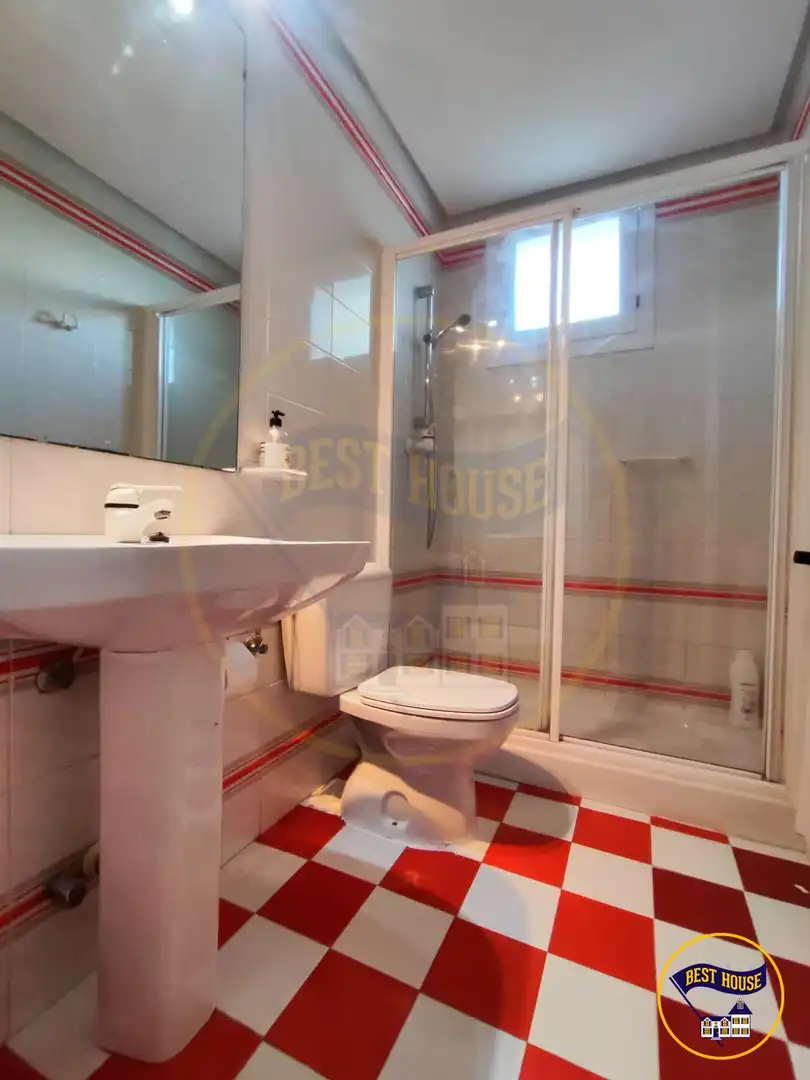 Bathroom of Houses for sale in Cuenca  with Heating, Private garden and Terrace