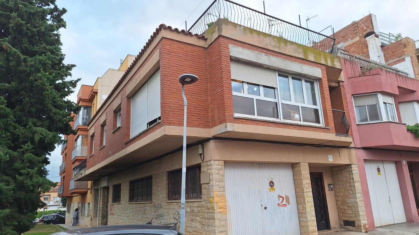 Exterior view of Single-family semi-detached for sale in El Vendrell