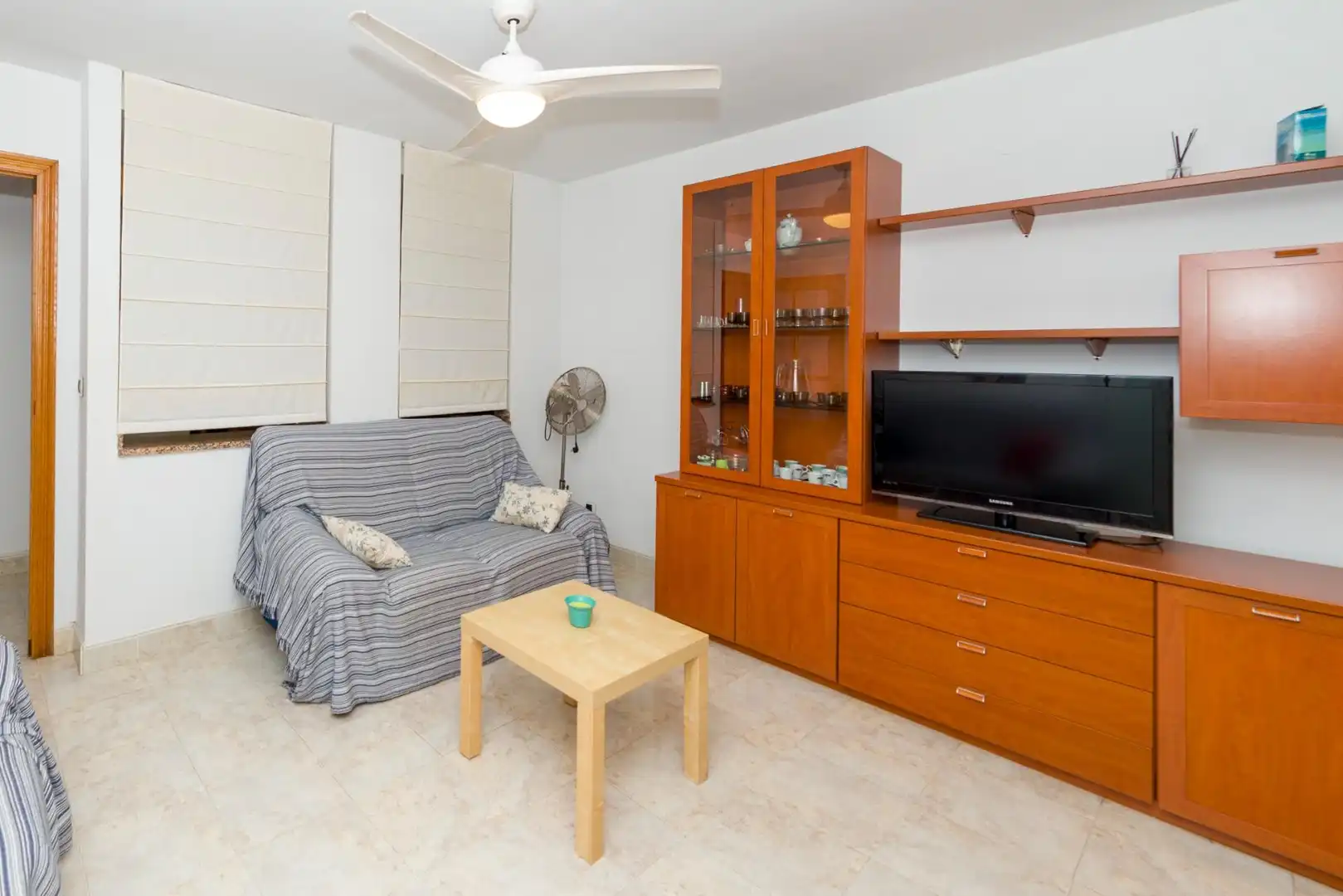 Wohnzimmer von Wohnungen zum Verkauf in Benicasim / Benicàssim mit Privatgarten, Terrasse und Gemeinschaftspool
