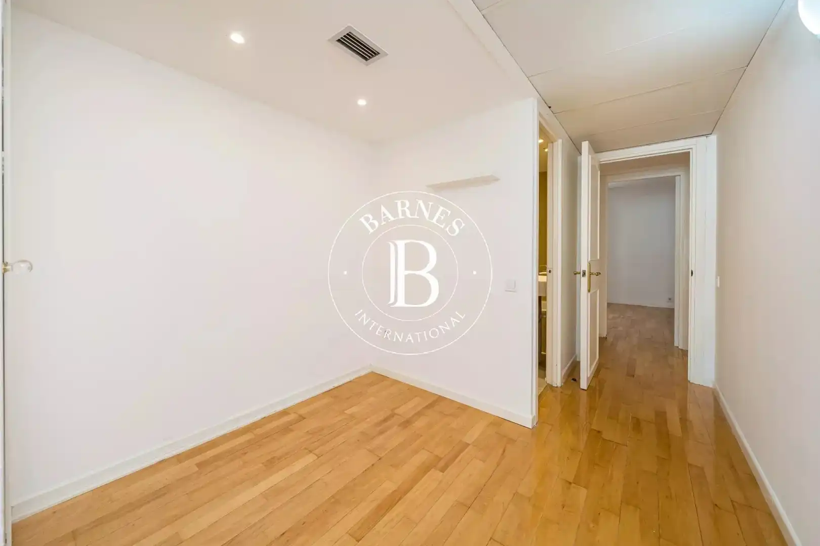 Exterior view of Flat for rent in Madrid  with Air Conditioner, Heating and Private garden