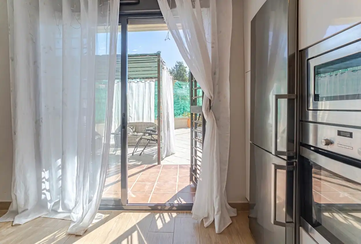 Balcony of Flat for sale in Vélez-Málaga  with Air Conditioner, Terrace and Community pool