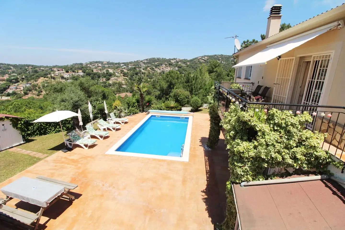 Piscina de Casa o xalet en venda en Lloret de Mar amb Aire condicionat, Jardí privat i Terrassa