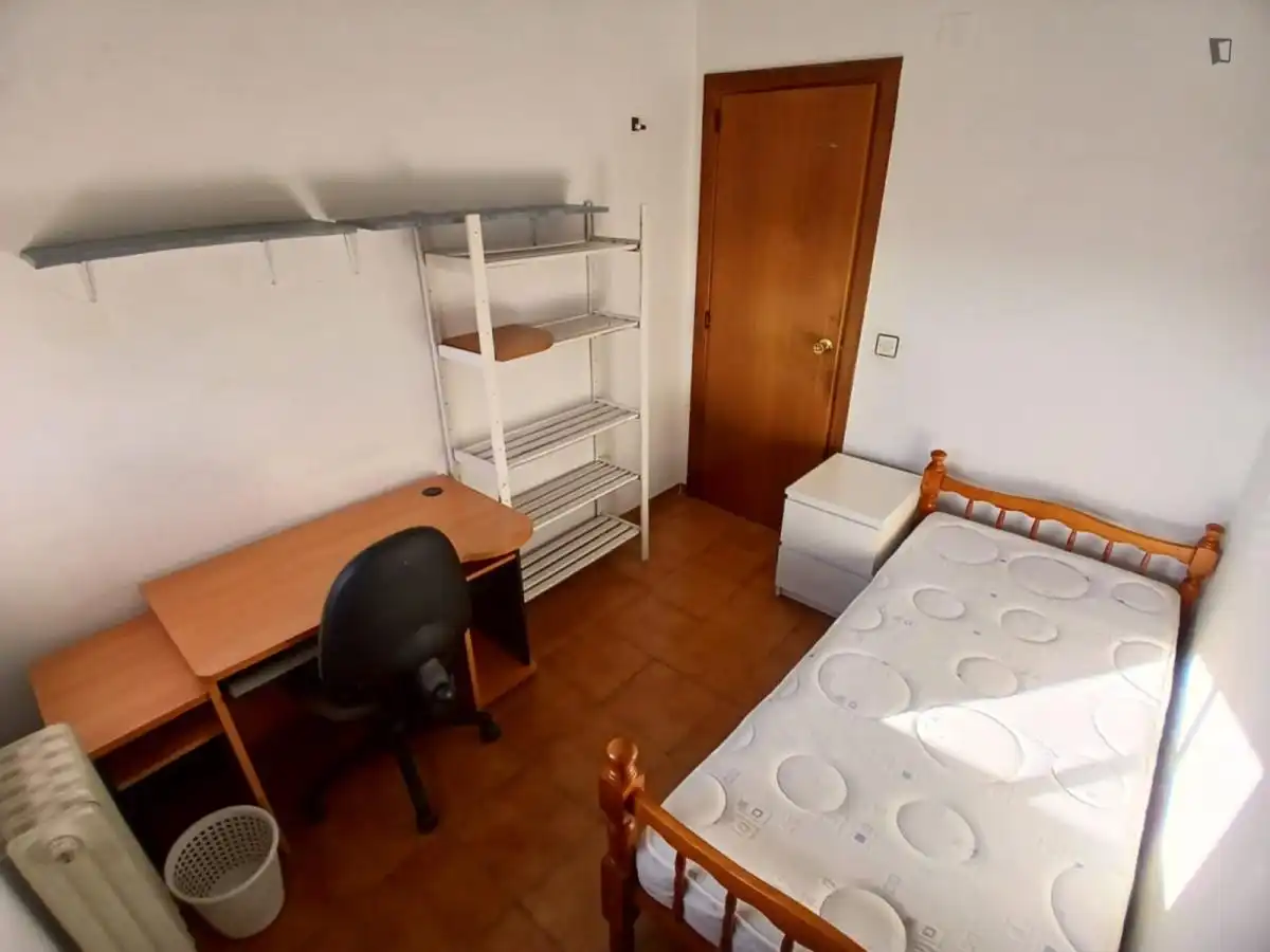 Bedroom of Apartments for share in Valladolid  with Furnished, Oven and Washing machine