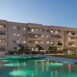 Flat for sale in Laguna Beach