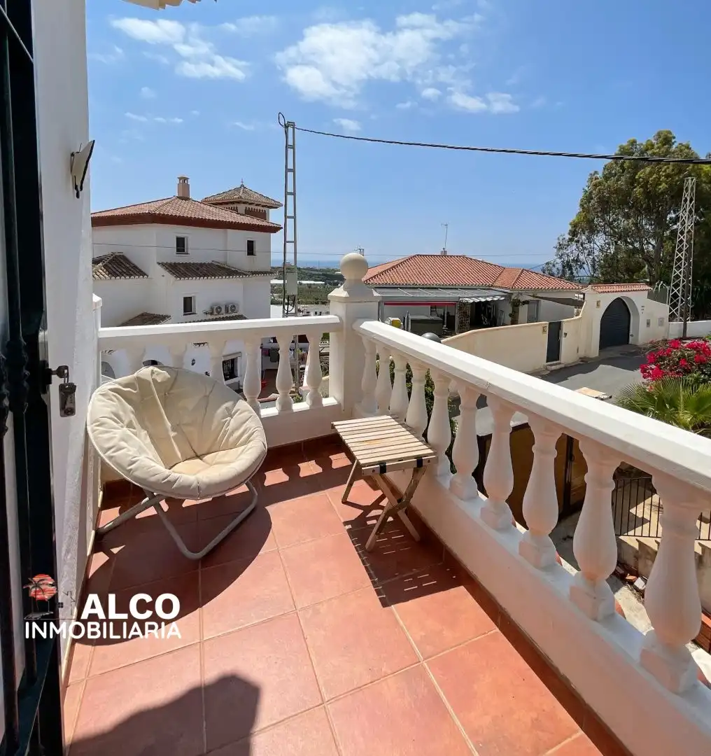 Terrassa de Casa o xalet en venda en Torrox amb Aire condicionat, Terrassa i Piscina