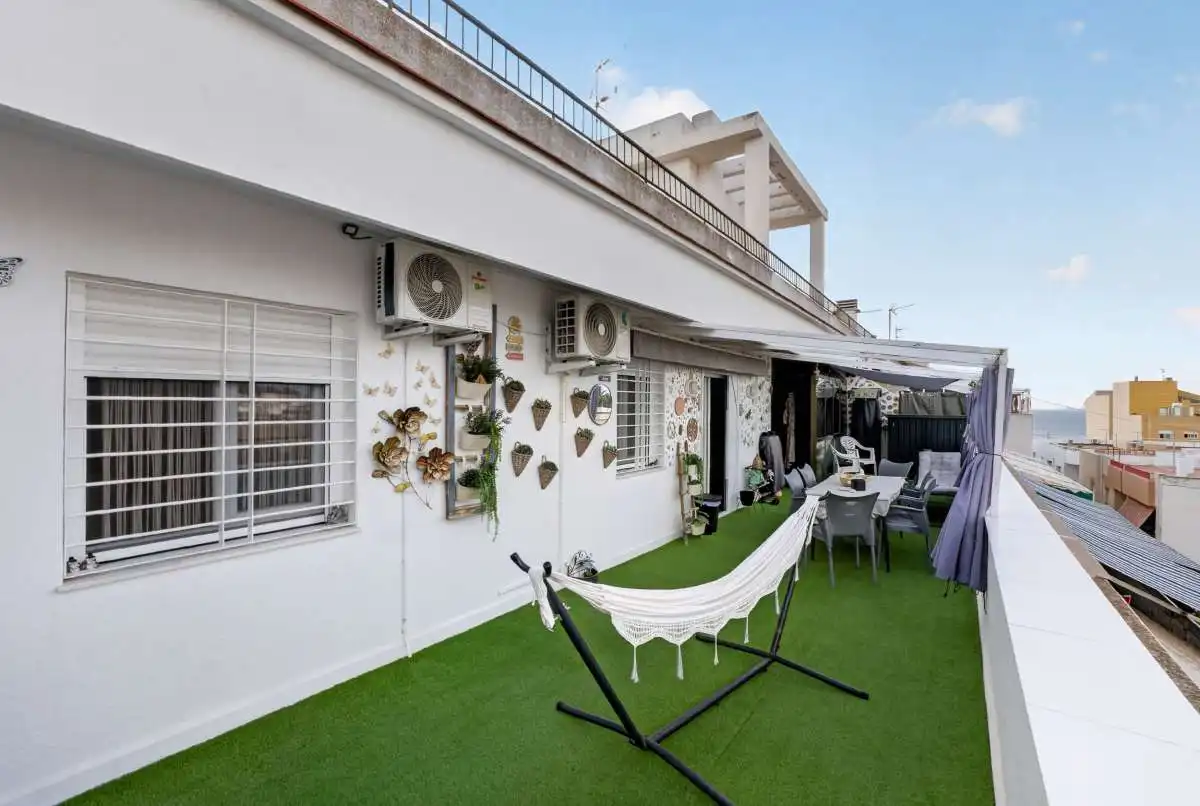 Terraza de Ático en venta en San Pedro del Pinatar con Terraza, Trastero y Amueblado
