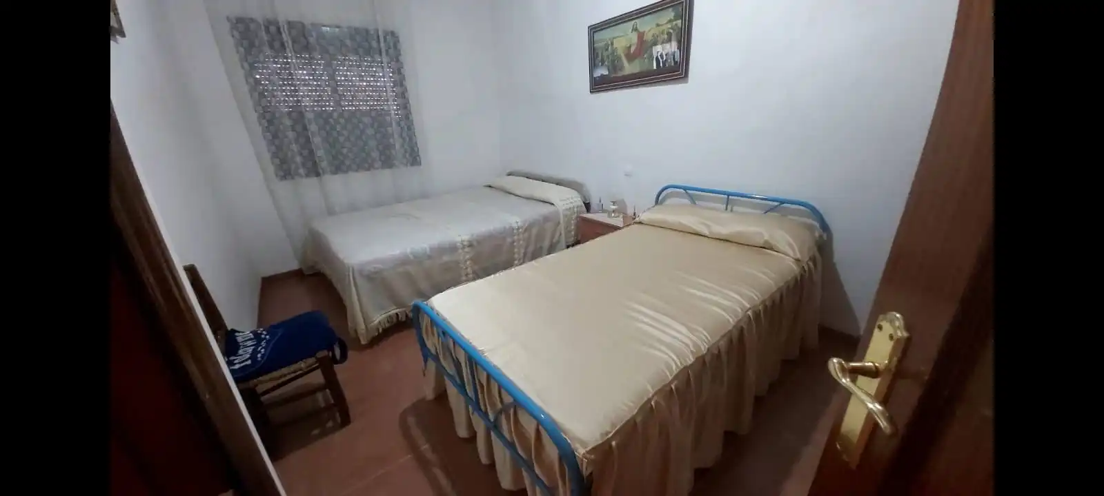 Habitación de Casa adosada en venta en Montizón con Aire acondicionado, Calefacción y Jardín privado