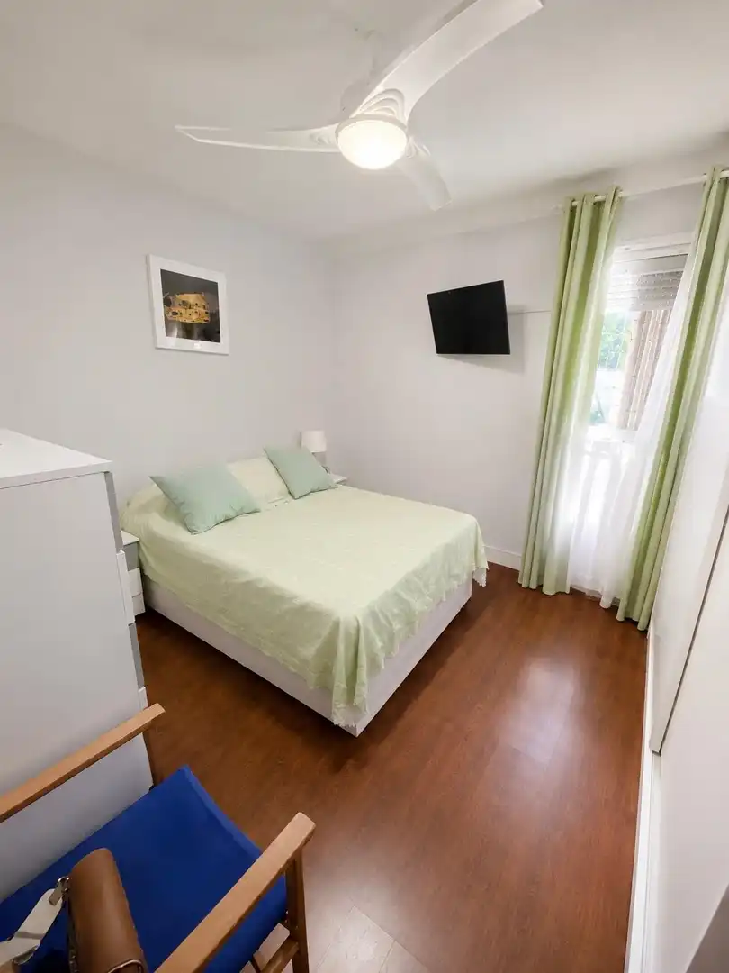 Habitación de Piso en venta en Sevilla con Aire acondicionado y Terraza