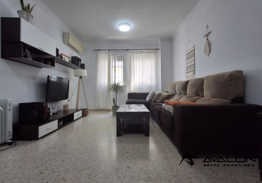 Sala de estar de Piso en venta en Cartaya con Trastero y Amueblado