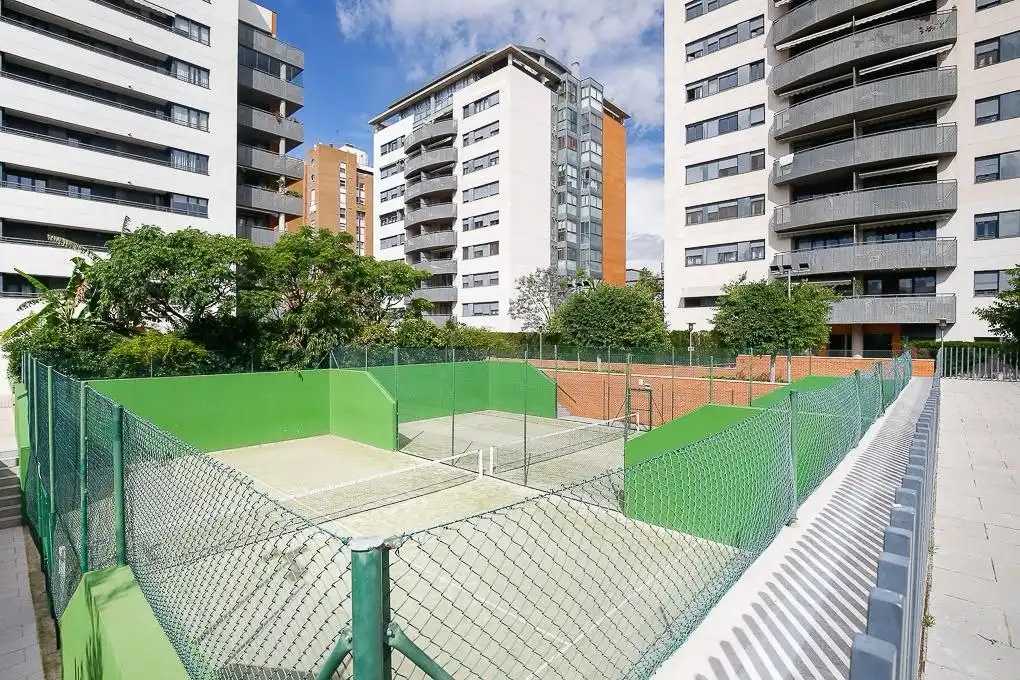 Vista exterior de Piso de alquiler en Valencia con Amueblado