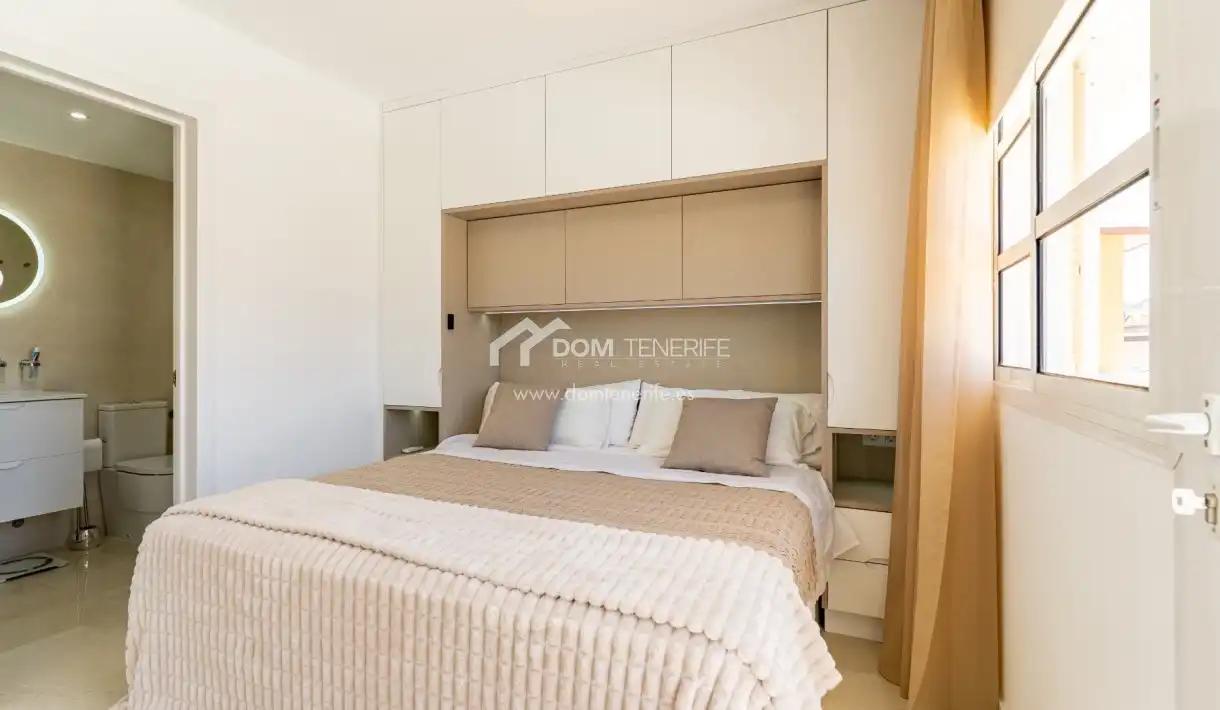 Habitación de Casa o chalet en venta en Arona con Aire acondicionado, Terraza y Trastero