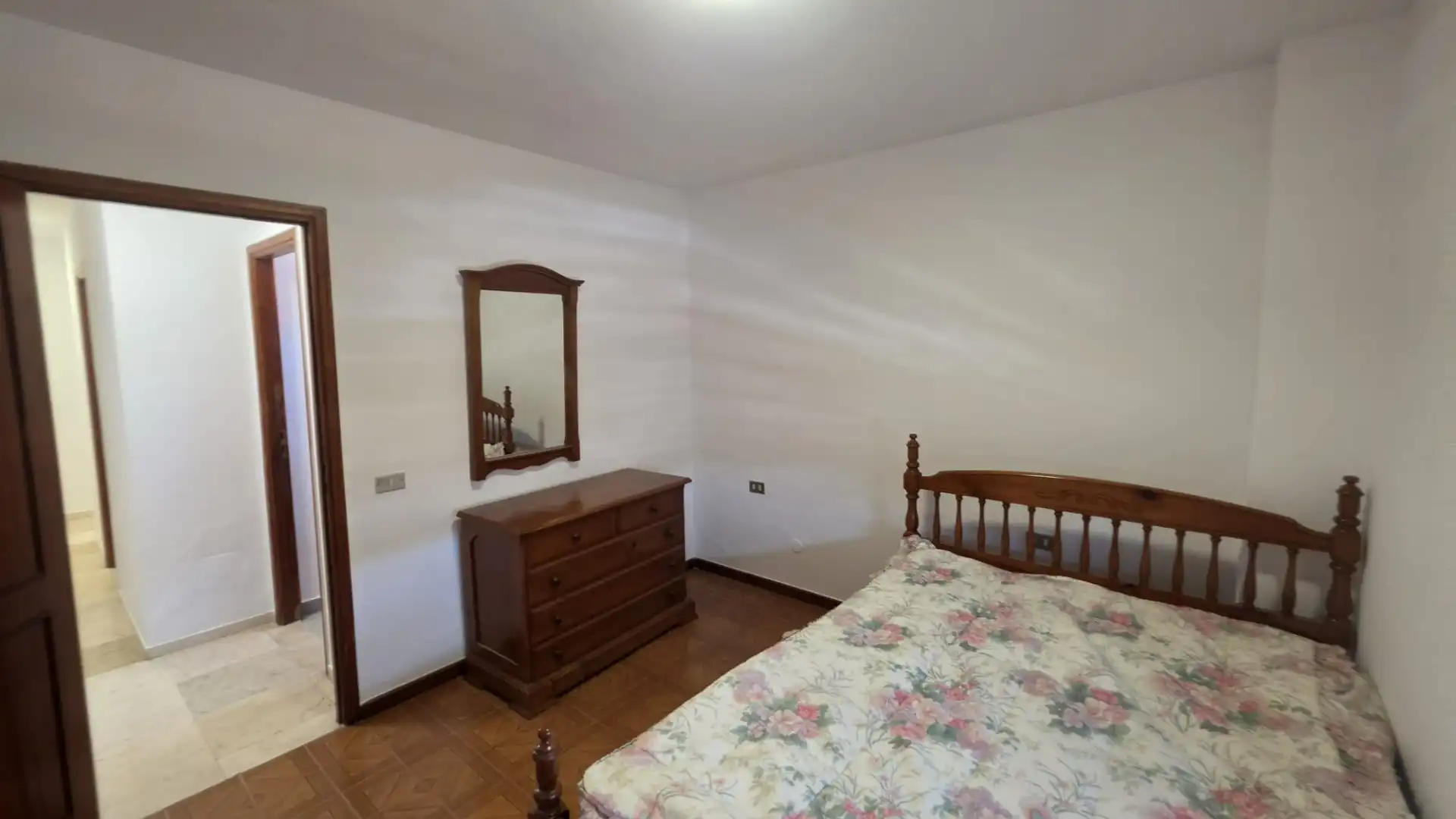 Flat for rent in La Salle - Cuatro Torres