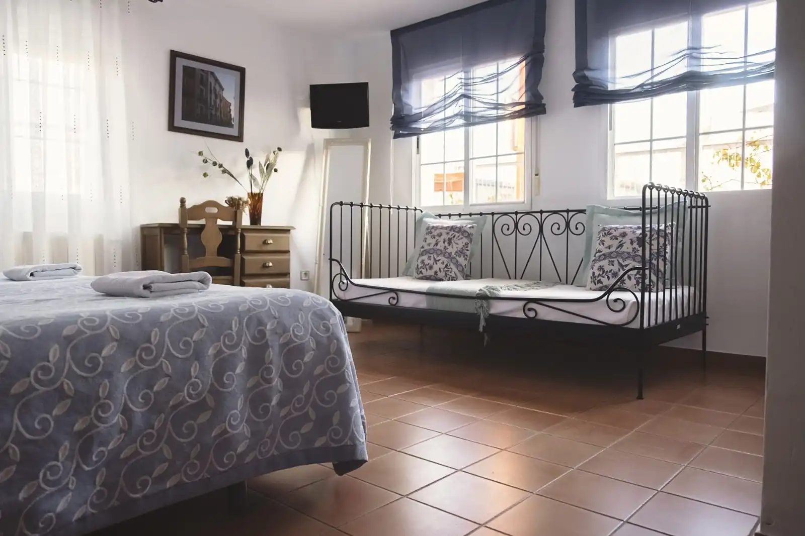 Bedroom of Detached homes for sale in Cuenca  with Air Conditioner, Terrace and Furnished
