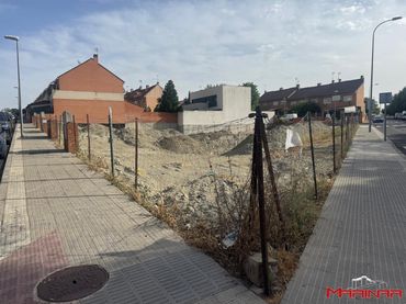 Terreny residencial en venda a Hispanoamérica - Comunidades