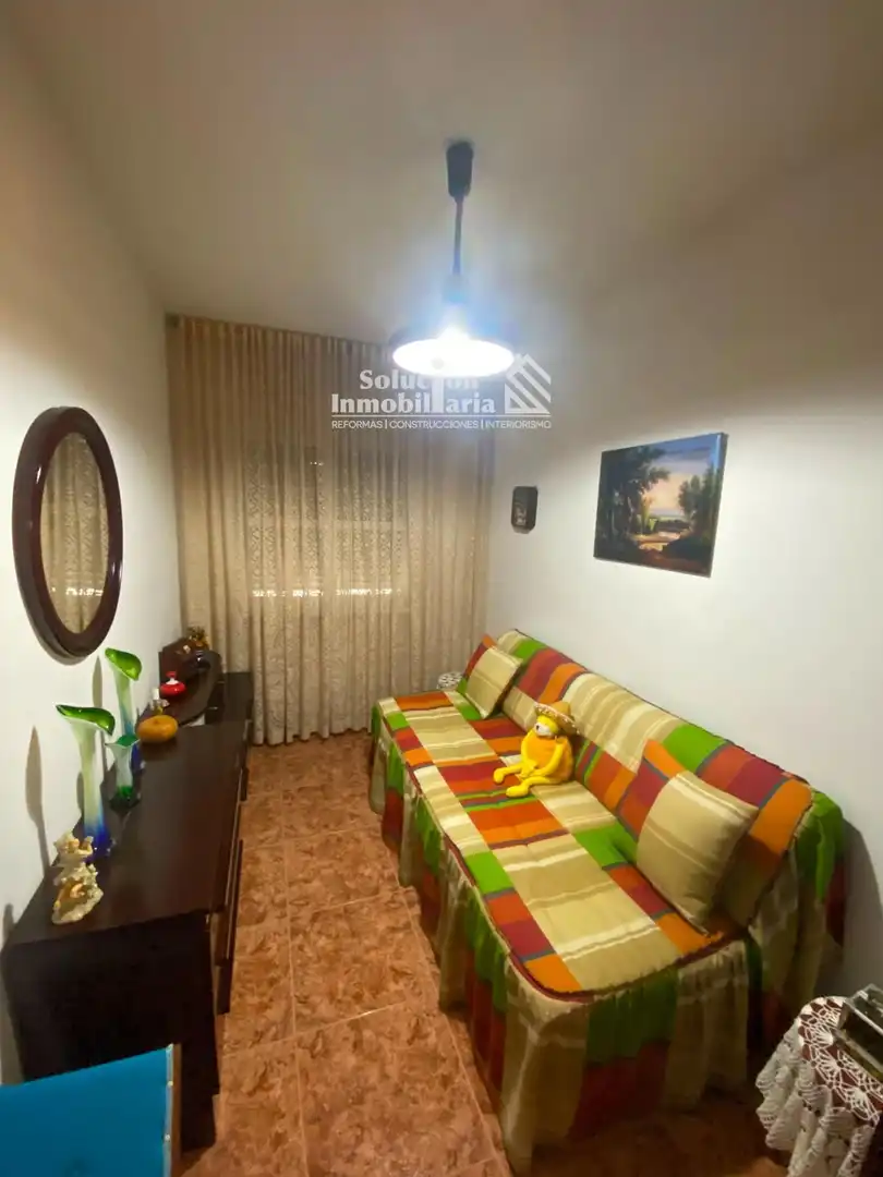 Sala d'estar de Casa o xalet en venda en Calvarrasa de Arriba amb Traster i Moblat