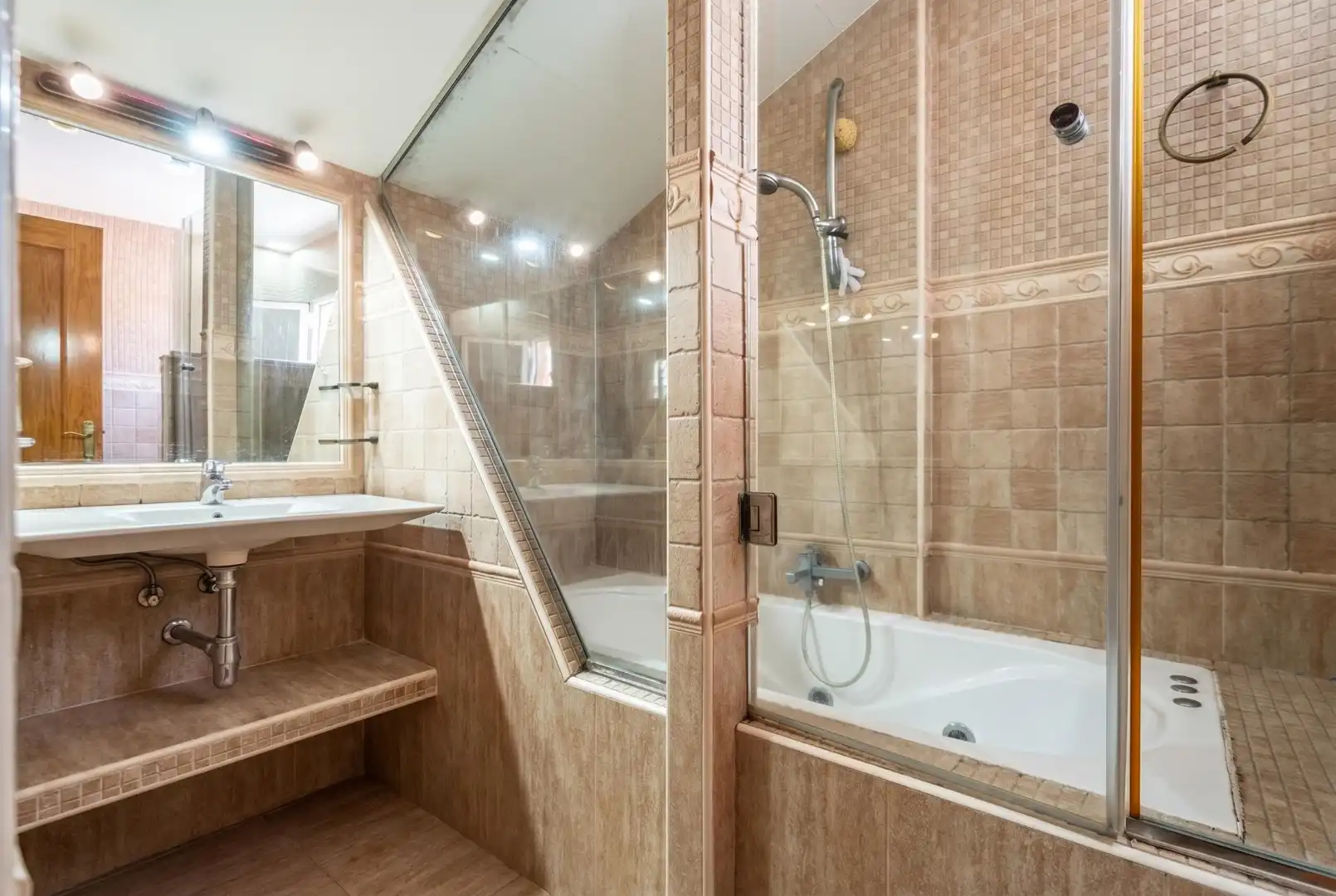 Baño de Casa o chalet en venta en Rivas-Vaciamadrid con Aire acondicionado, Calefacción y Jardín privado