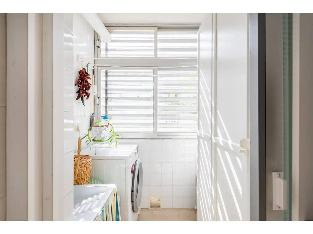 Flat for sale in Calle Bikini 1, imagen 11