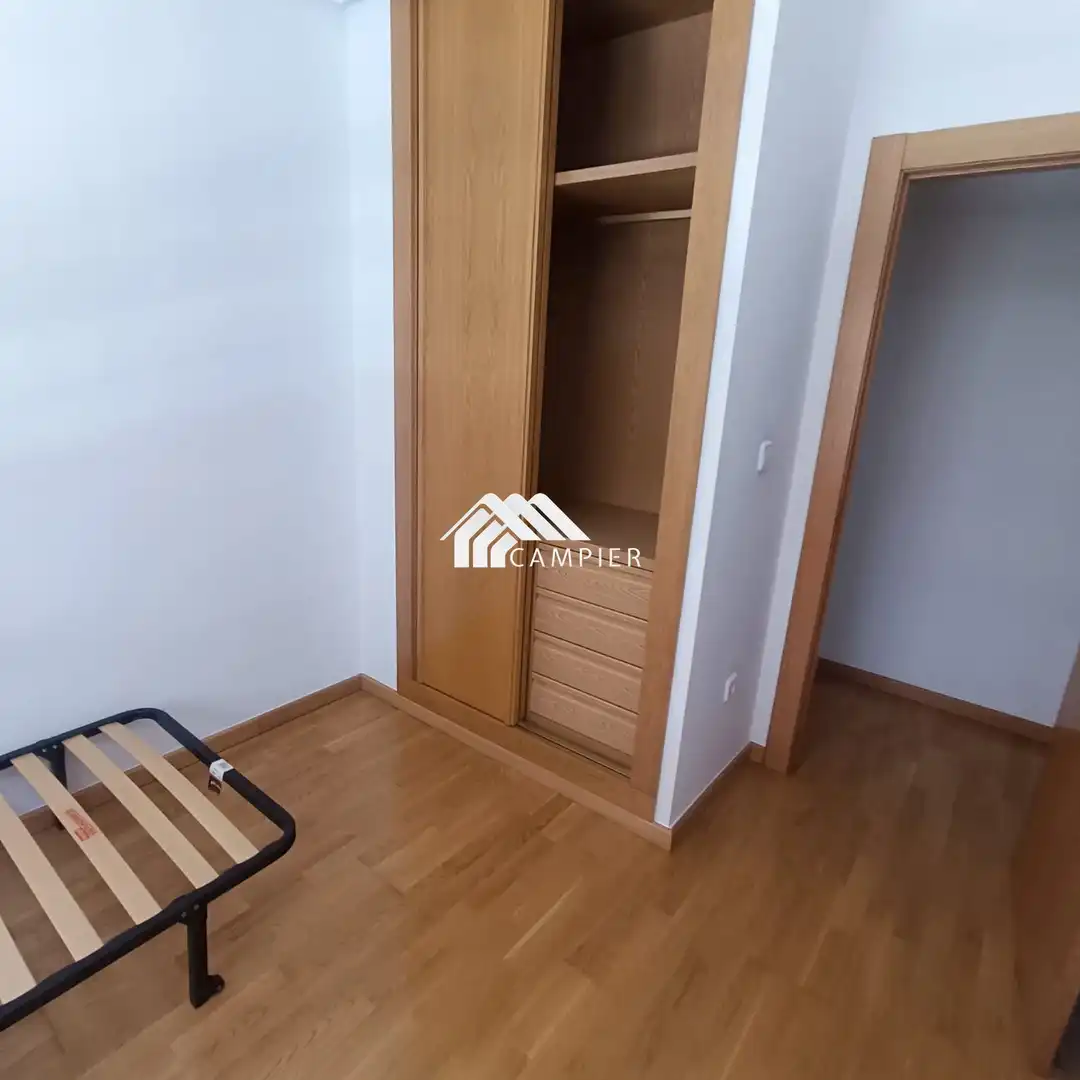 Habitación de Piso en venta en Albacete con Calefacción, Trastero y Amueblado