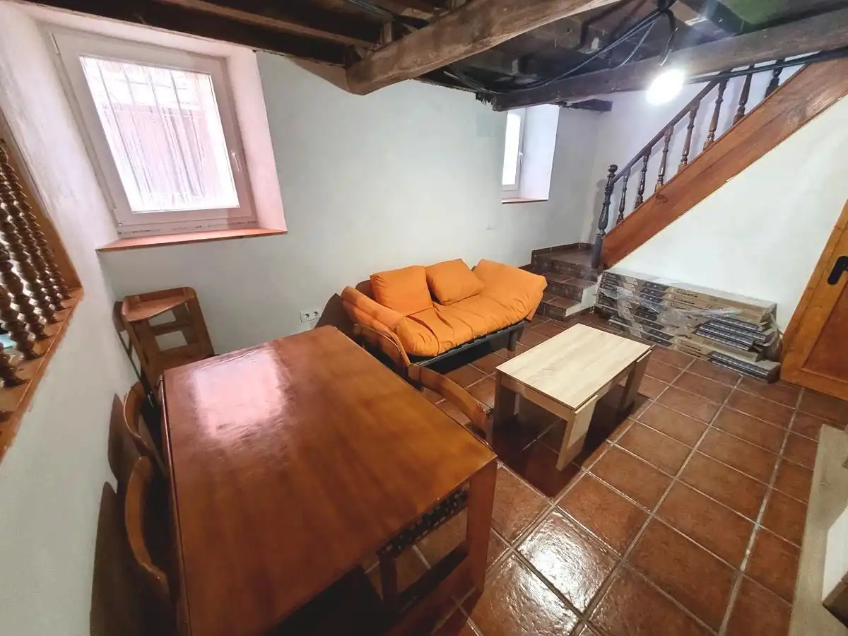 Casa adosada en venta en Llanes con Trastero