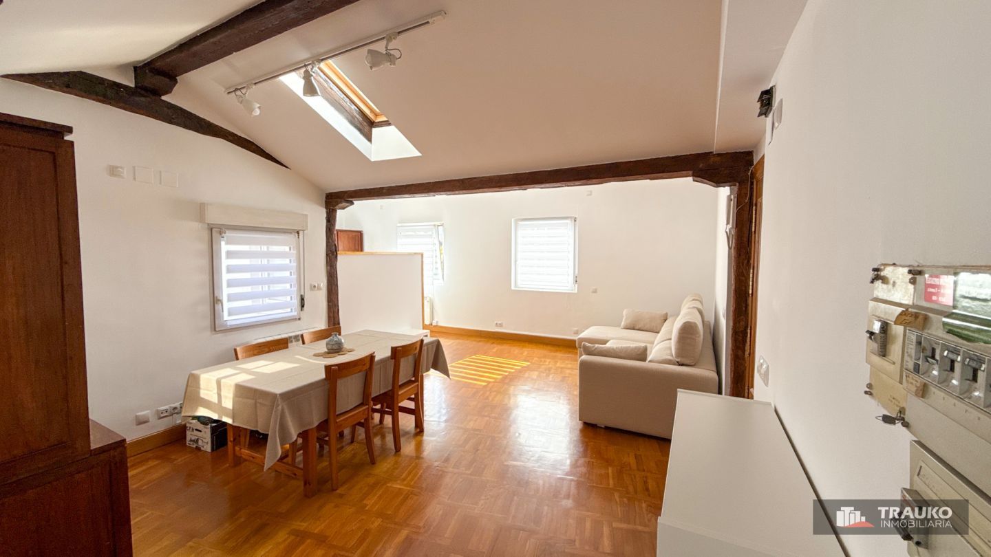 Sala de estar de Piso de alquiler en Bilbao  con Calefacción