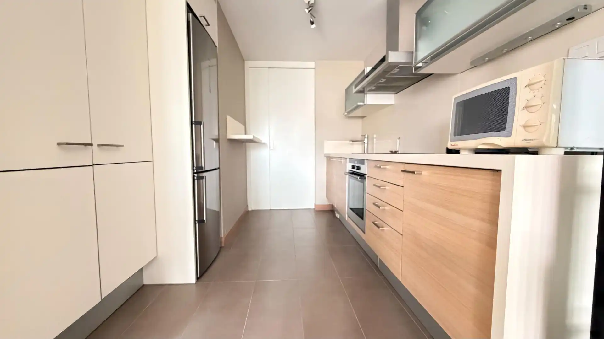 Kitchen of Apartments for sale in Elche / Elx  with Air Conditioner, Private garden and Terrace
