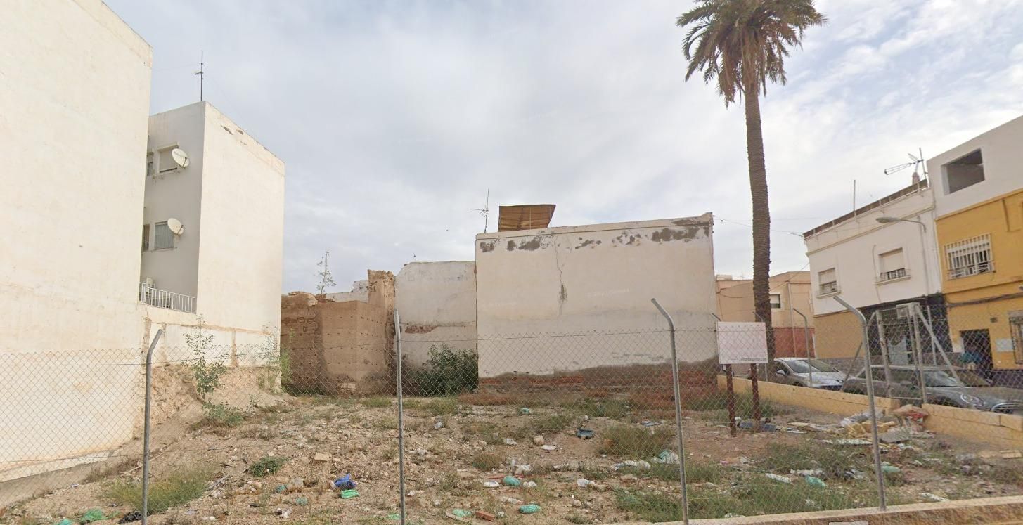 Residential for sale in  Almería Capital