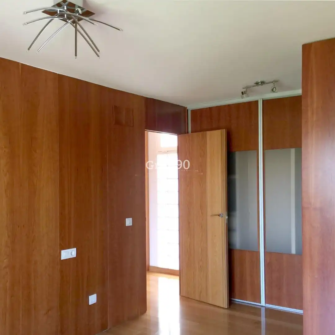 Bedroom of Houses for sale in Lleida  with Heating, Private garden and Parquet flooring