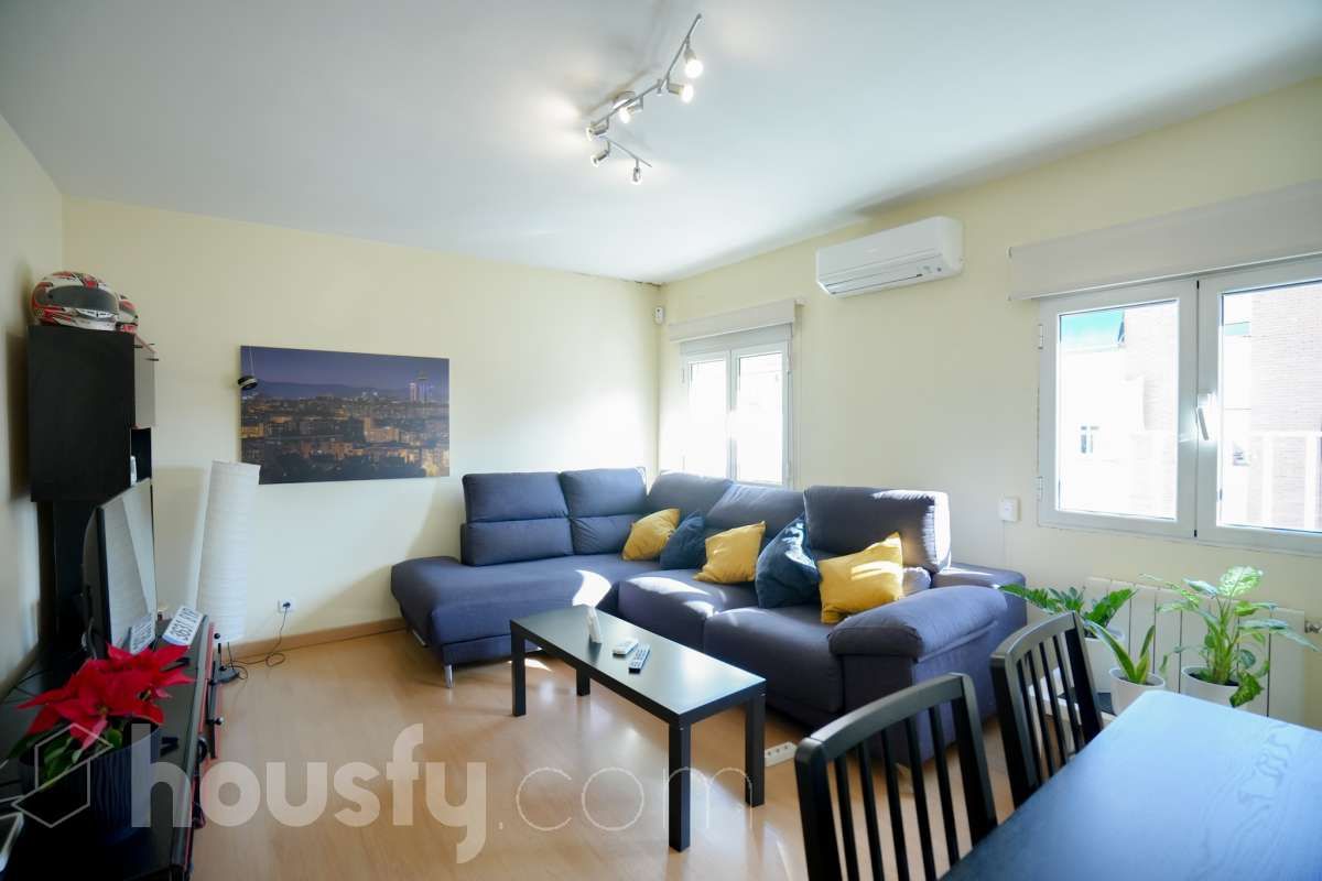 Sala de estar de Piso en venta en  Madrid Capital con Aire acondicionado y Calefacción