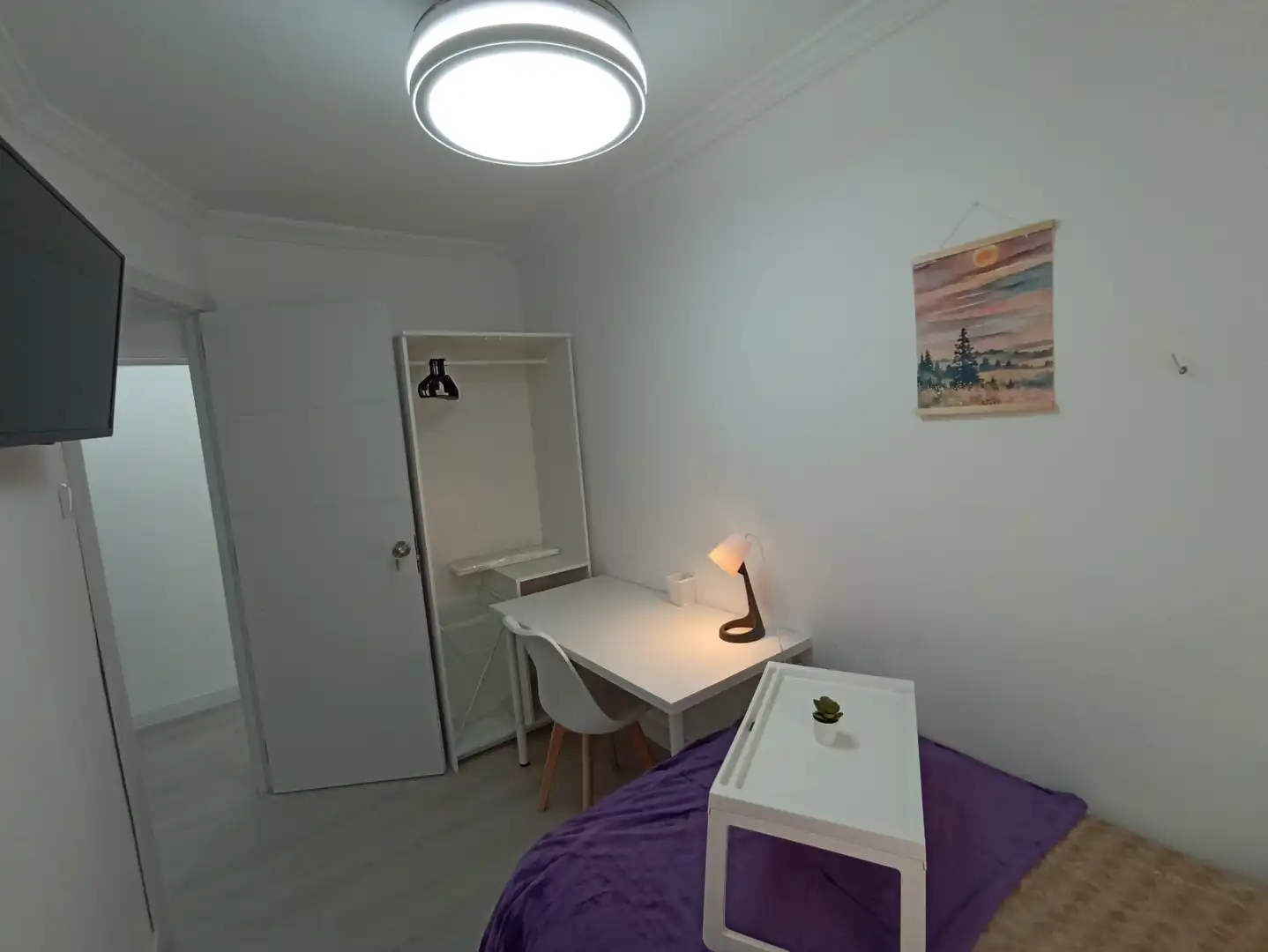 Habitación de Piso para compartir en Madrid con Calefacción, Parquet y Amueblado