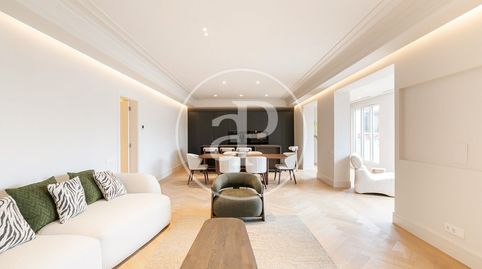 Foto 2 de Piso en venta en Carrer del Consell de Cent, Dreta de l'Eixample, Barcelona Capital