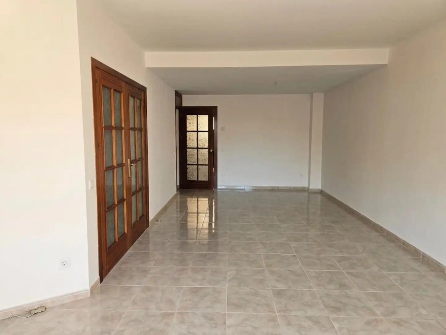 Adosado con terraza en venta en Carrer VALENCIA, imagen 3