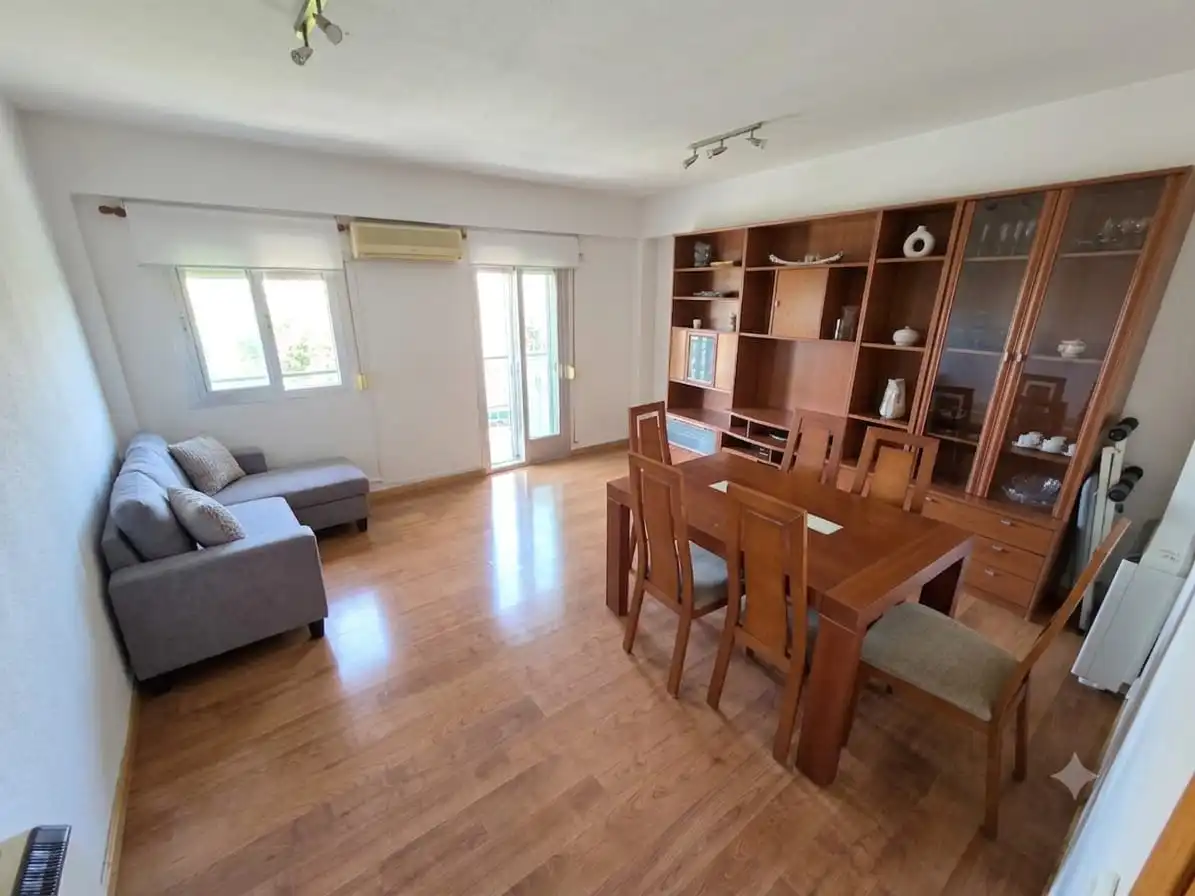 Sala de estar de Piso en venta en Madrid con Calefacción, Terraza y Amueblado