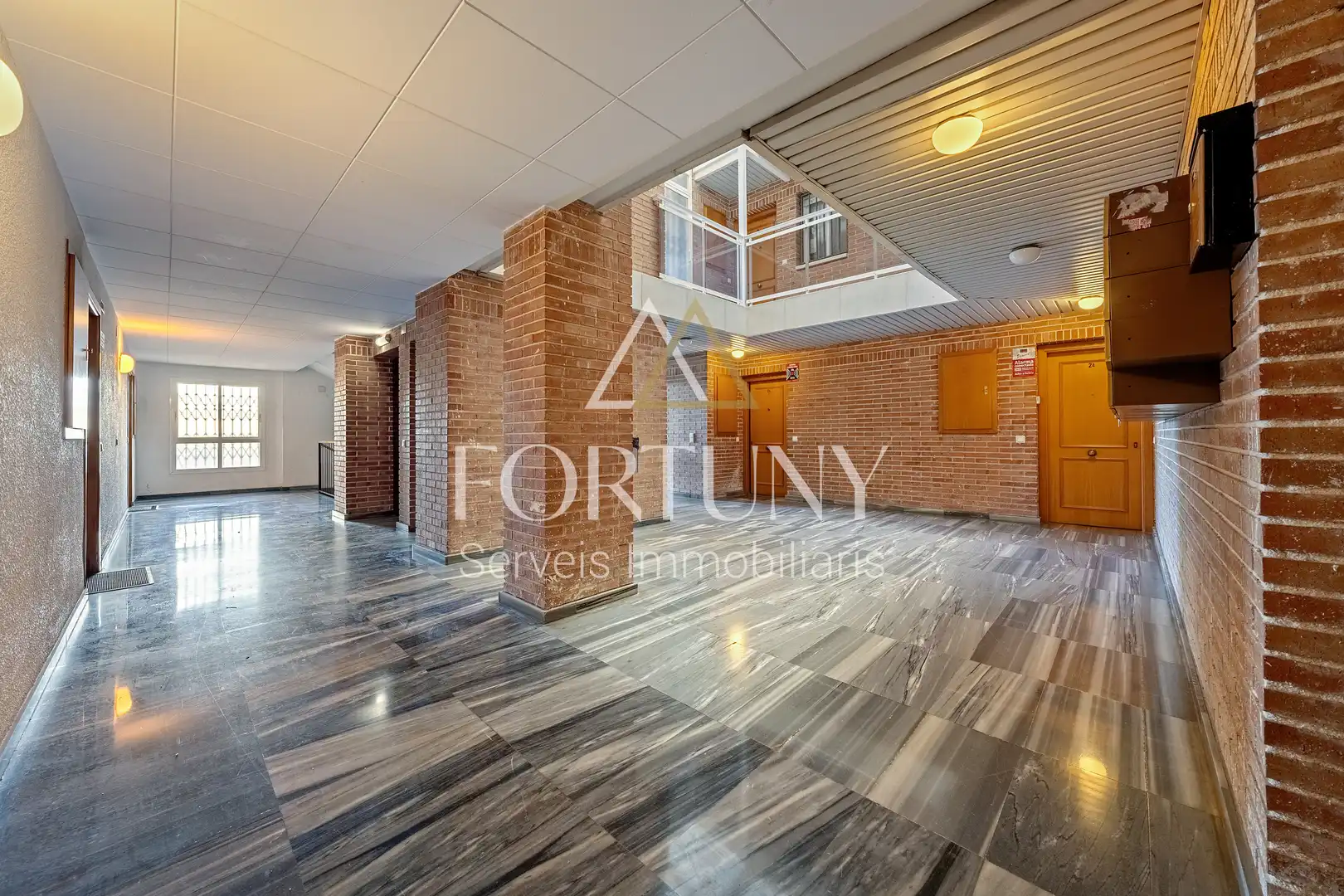 Exterior view of Flat for sale in Vinyols i els Arcs  with Air Conditioner, Swimming Pool and Balcony