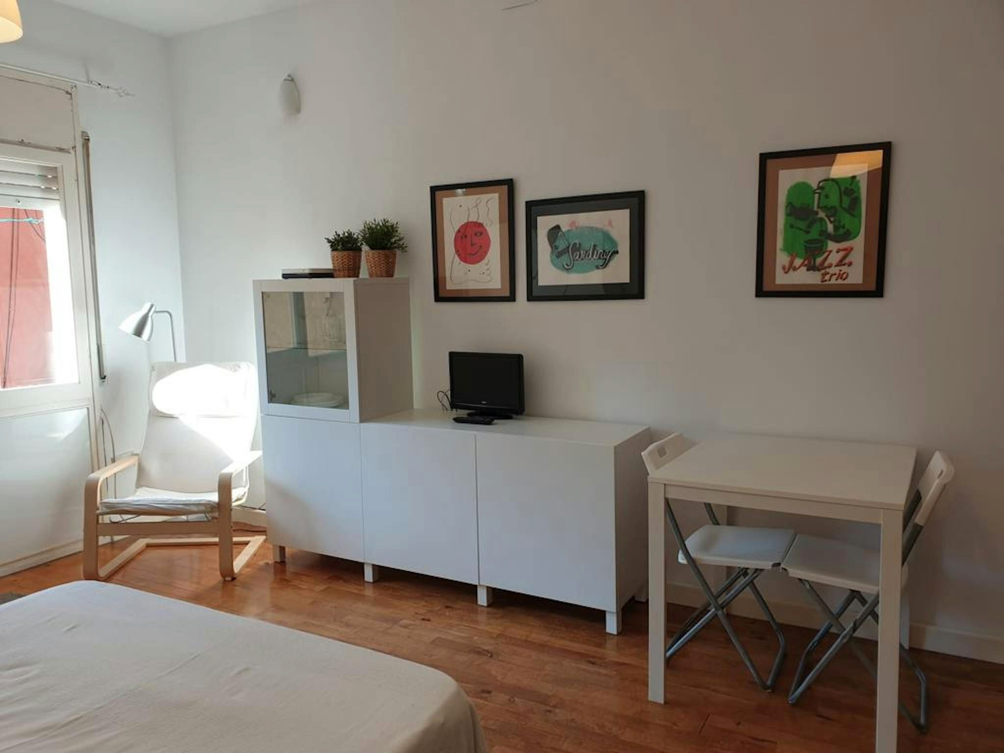 Bedroom of Flat to rent in  Barcelona Capital  with Heating, Furnished and Washing machine