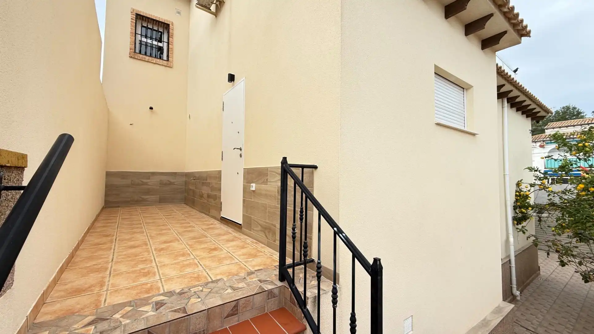 Villa mit Pool zum Verkauf in Avenida Laguna Azul, imagen 10