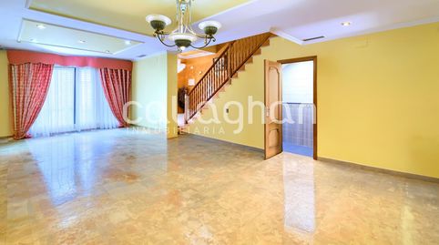Foto 4 de Casa adosada en venta en Morella, Sedaví, Valencia