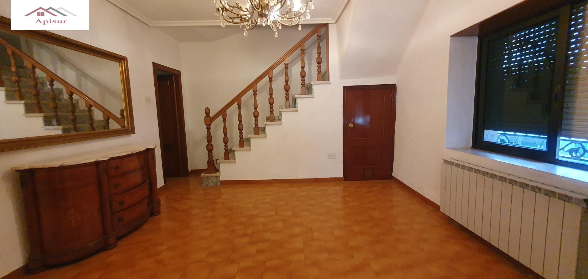 Casa o xalet en venda en  Jaén Capital amb Calefacció i Balcó