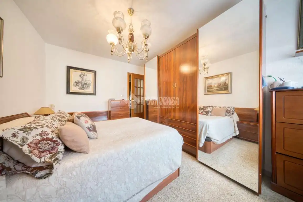 Habitación de Piso en venta en Valladolid con Calefacción