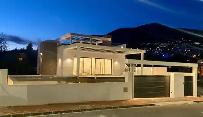 Detached house with pool for sale in Mijas pueblo