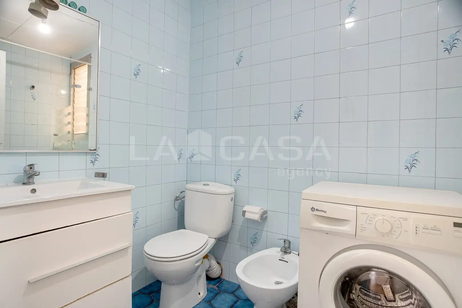 Bathroom of Flat for sale in Sant Adrià de Besòs  with Heating and Balcony