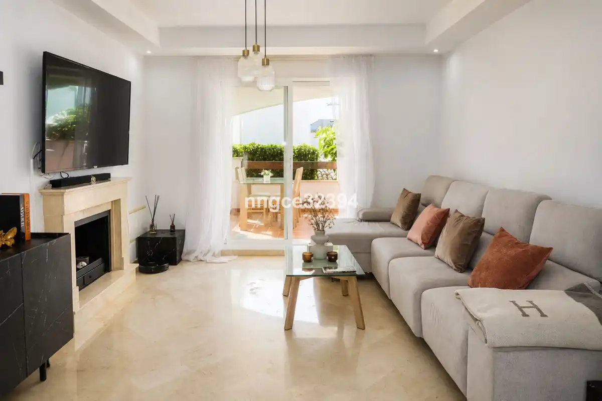 Apartment mit Pool zum Verkauf in Nueva Andalucía, imagen 6