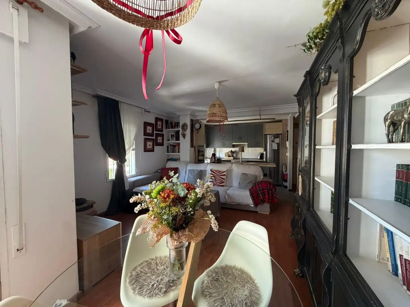 Living room of Flat for sale in Chiclana de la Frontera  with Air Conditioner, Parquet flooring and Terrace